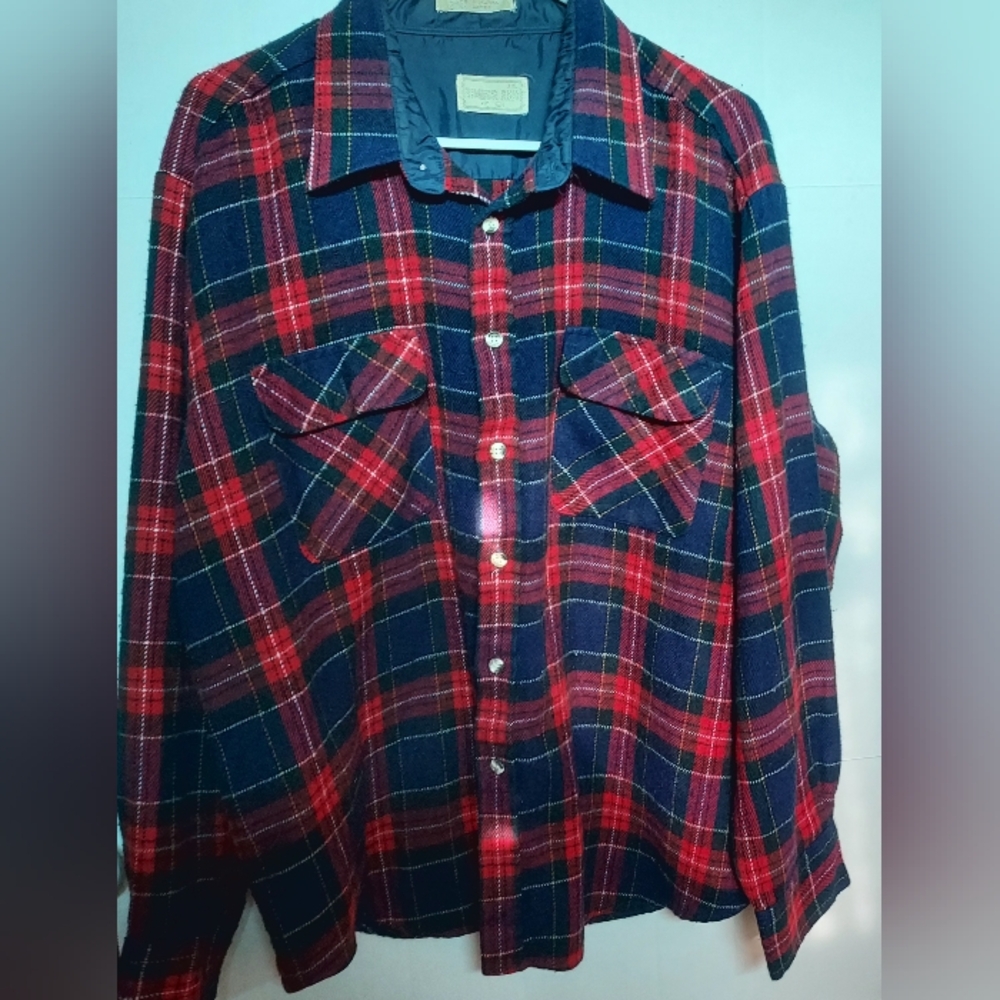Timber Run Vintage Men's Red and Blue Plaid Casual Button Down Shirt